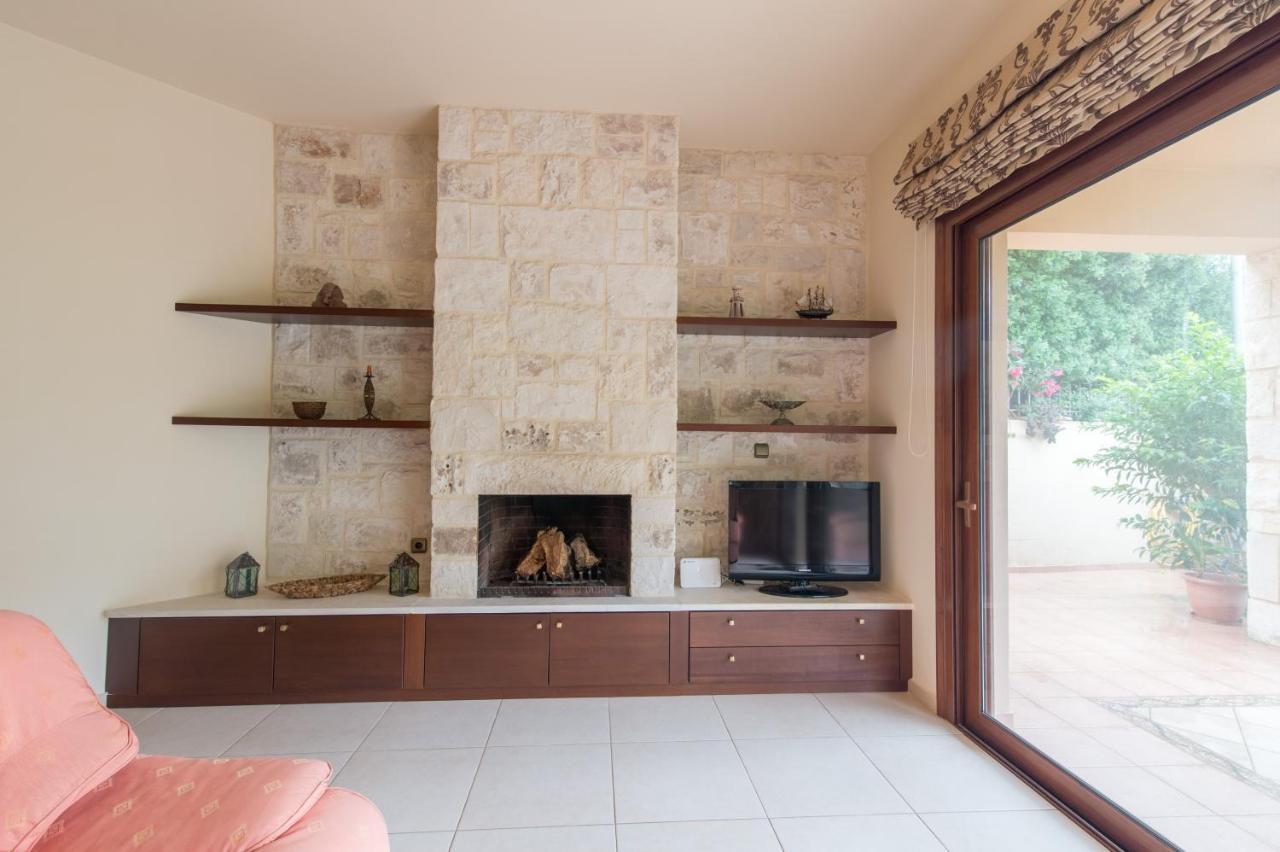 Heraklion Comfy House With Mountain View Exteriör bild
