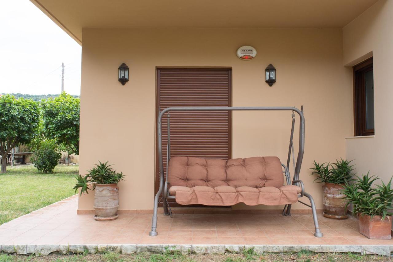 Heraklion Comfy House With Mountain View Exteriör bild
